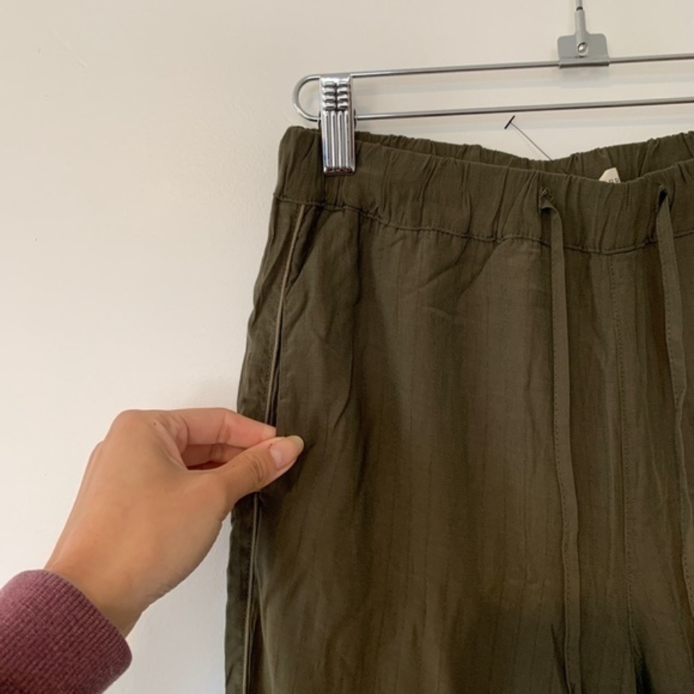 Grade & Gather Green Stretch Pull On Pants sz S - Picture 3 of 7